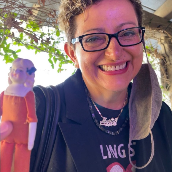 Meet your Posher, Areli Rios - Picture 4 of 6